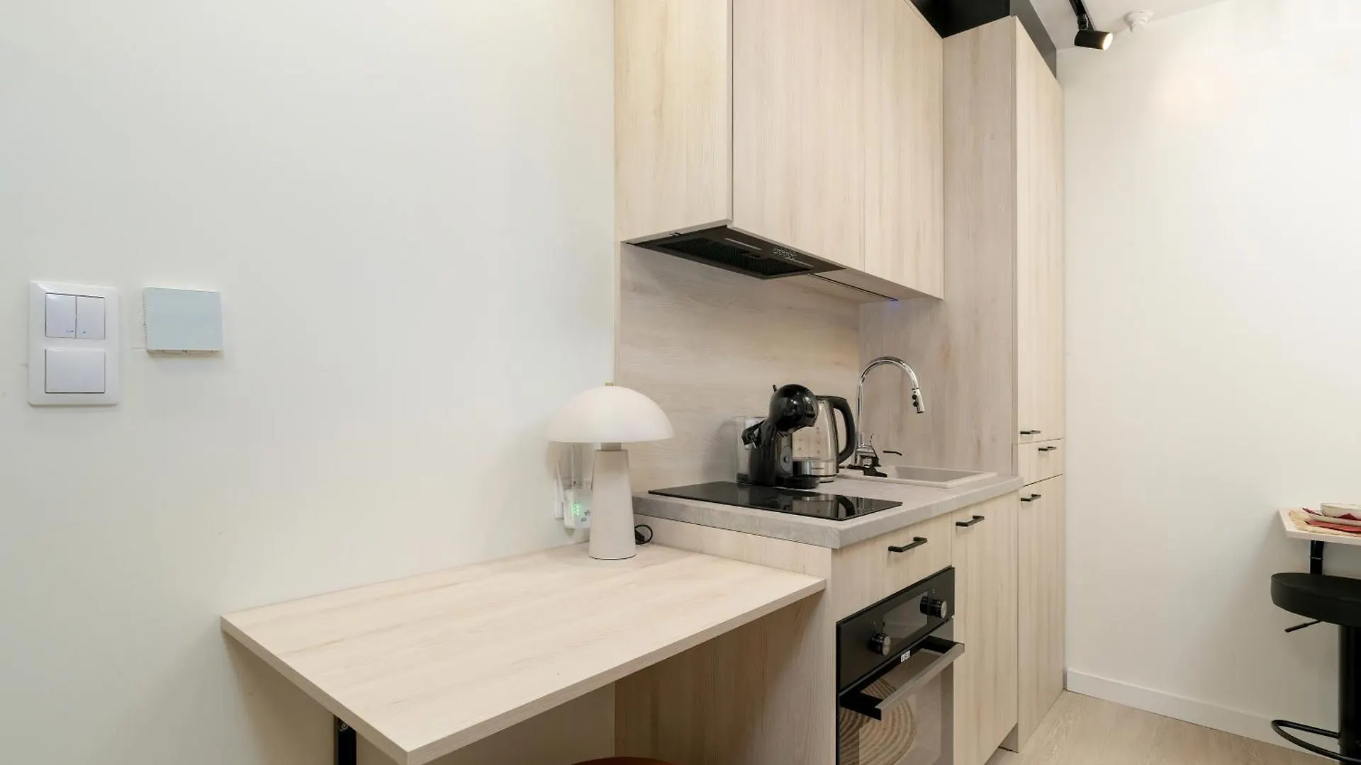 Klimatyzowane Apartamenty W Poznaniu Z Biurkiem Do Pracy Zdalnej By Noclegi Renters 0*, 波兹南
