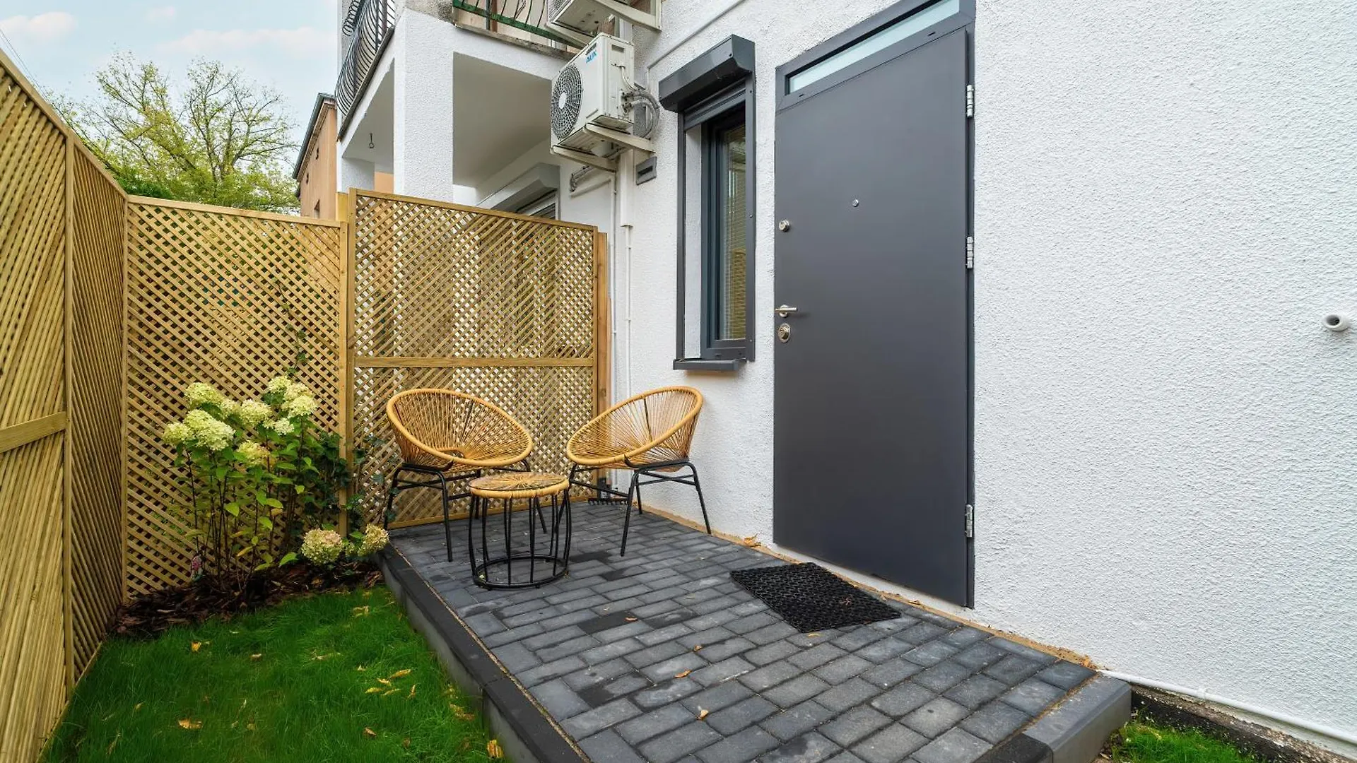Klimatyzowane Apartamenty W Poznaniu Z Biurkiem Do Pracy Zdalnej By Noclegi Renters 公寓 波兹南