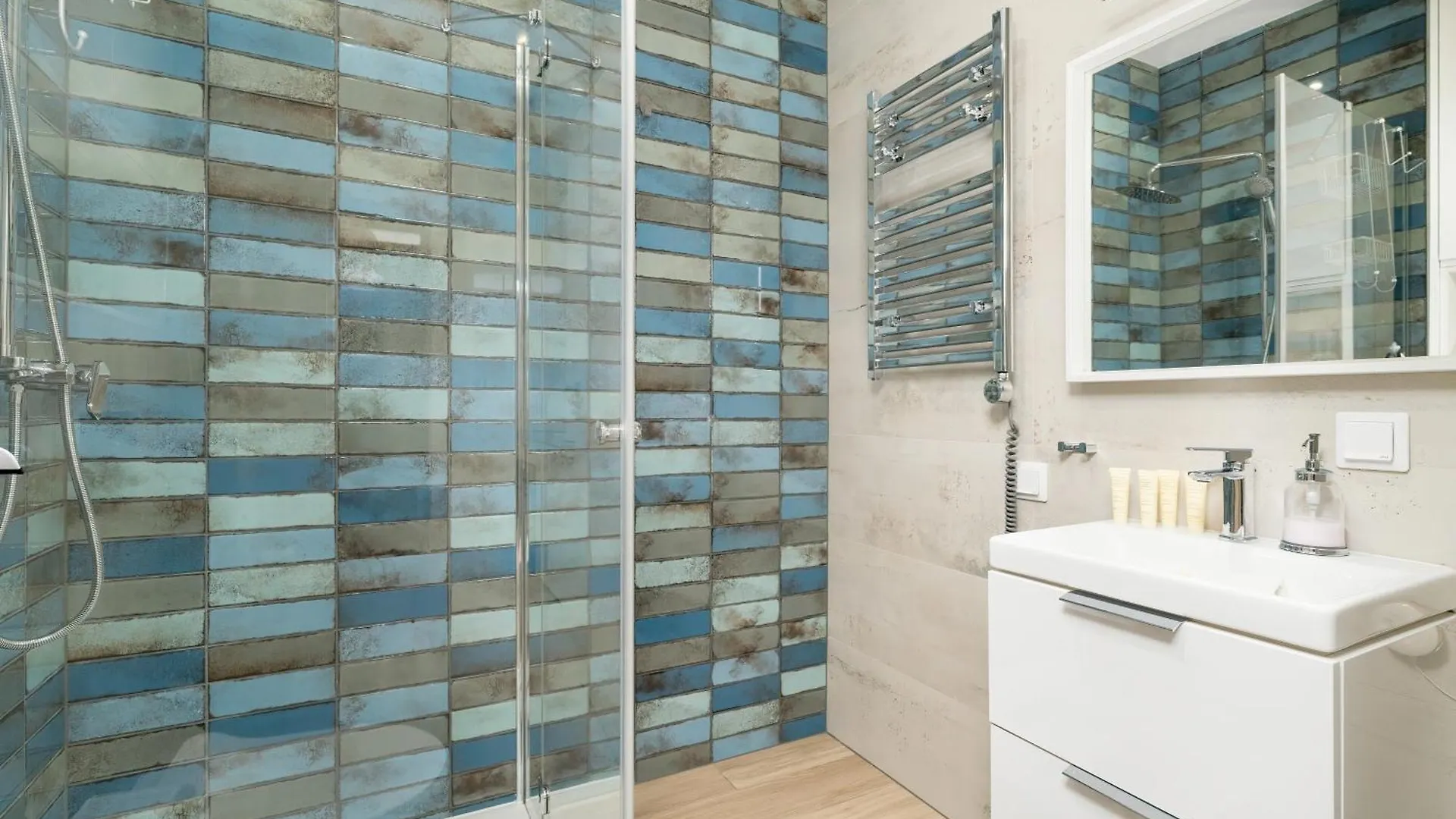 Klimatyzowane Apartamenty W Poznaniu Z Biurkiem Do Pracy Zdalnej By Noclegi Renters 公寓 波兹南