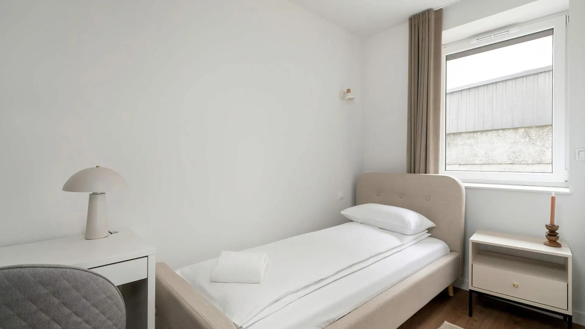 Klimatyzowane Apartamenty W Poznaniu Z Biurkiem Do Pracy Zdalnej By Noclegi Renters 0*, 波兹南 波兰