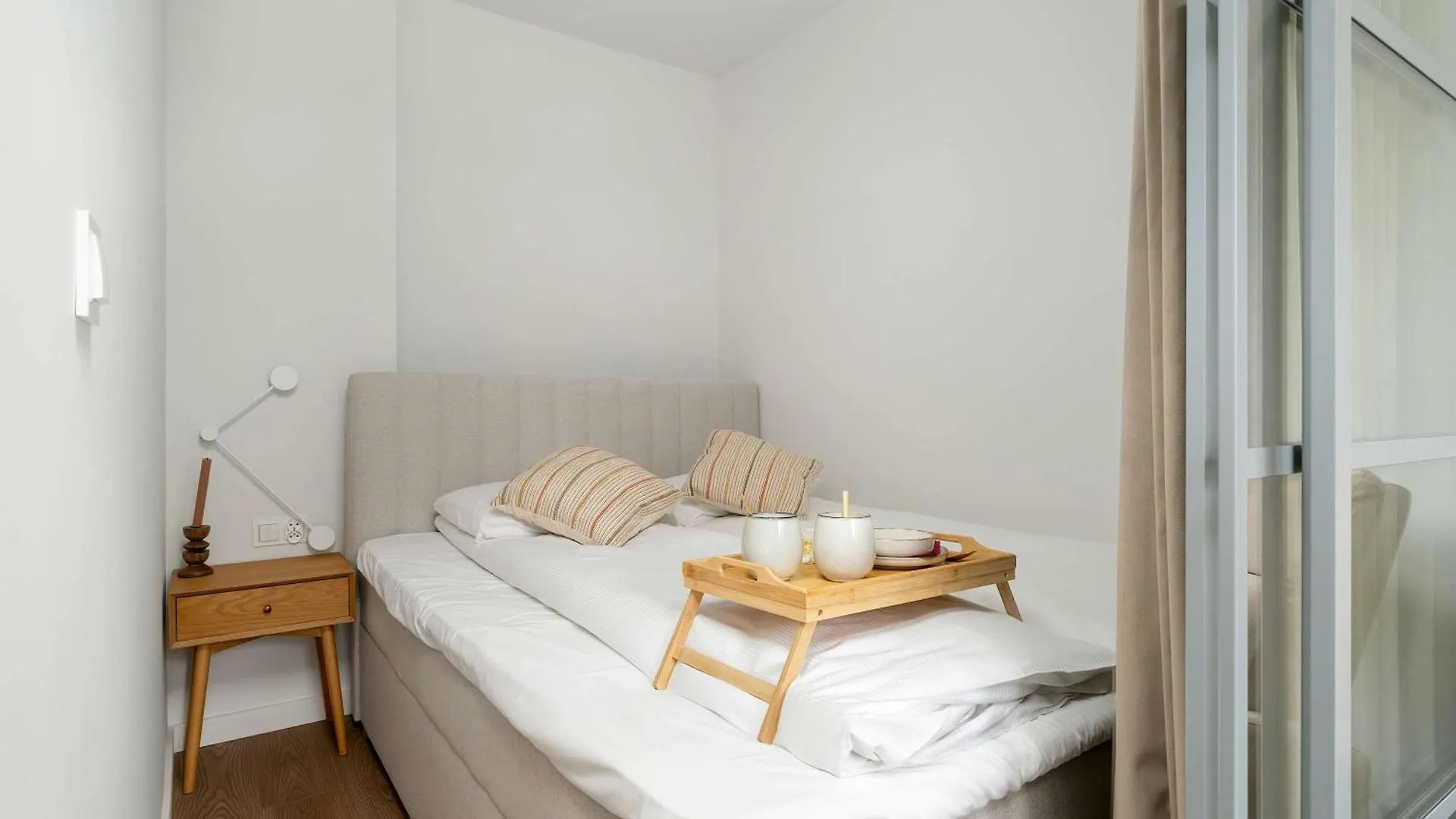 公寓 Klimatyzowane Apartamenty W Poznaniu Z Biurkiem Do Pracy Zdalnej By Noclegi Renters